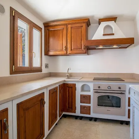 فيلة Porticciolo