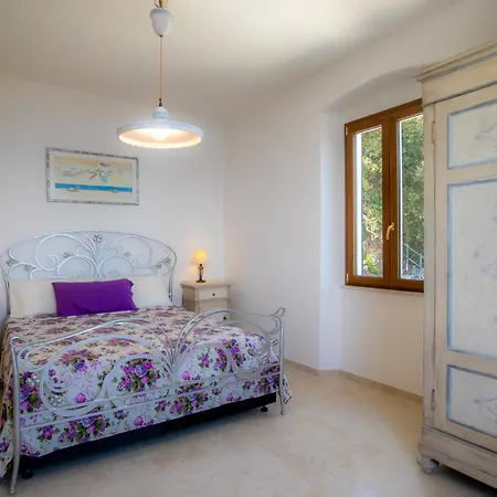 Porticciolo * ريو مارينا