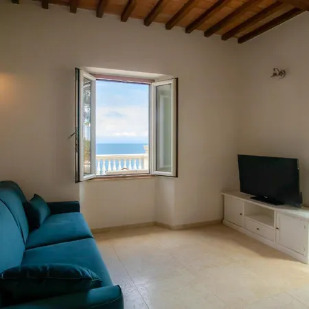 فيلة Porticciolo *