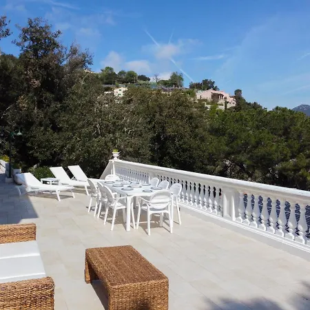 Porticciolo Villa Rio Marina