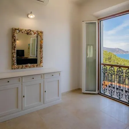 Porticciolo Rio Marina