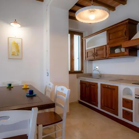 Porticciolo Villa Rio Marina