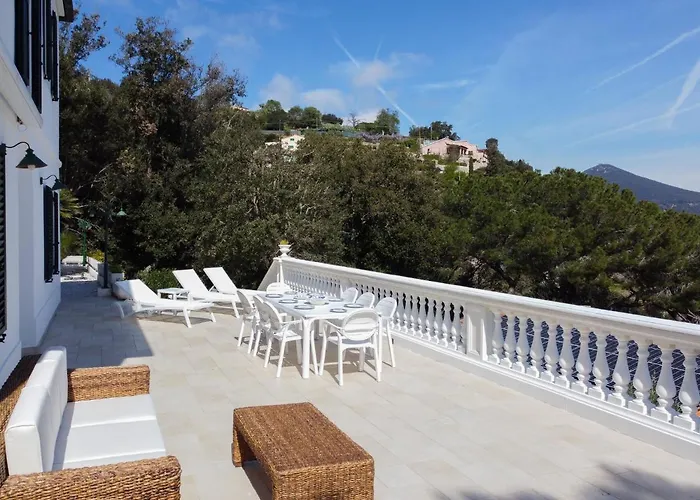 Porticciolo Willa Rio Marina