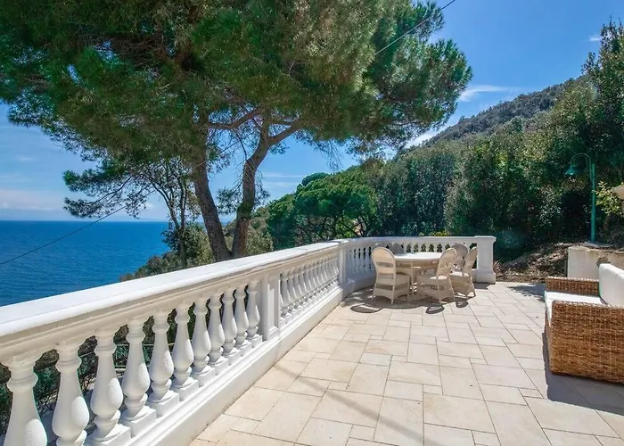 빌라 Porticciolo *