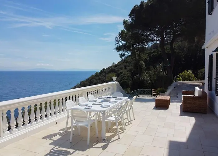 Porticciolo 리오마리나