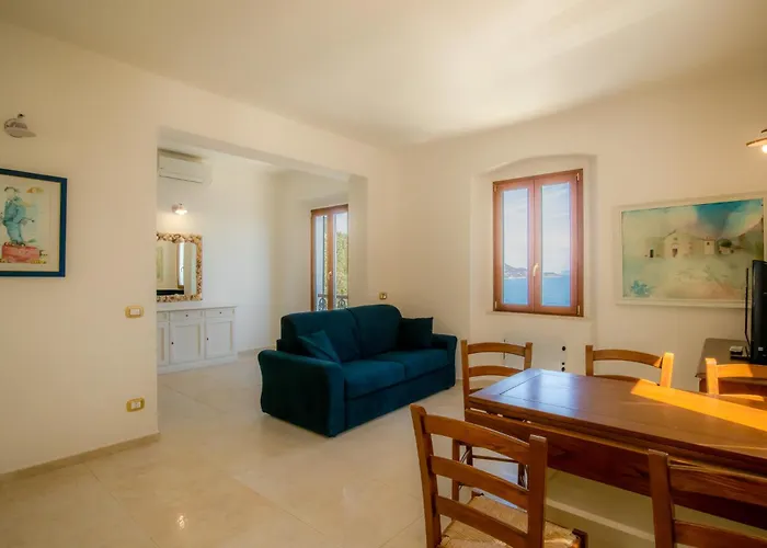 Porticciolo Willa Rio Marina